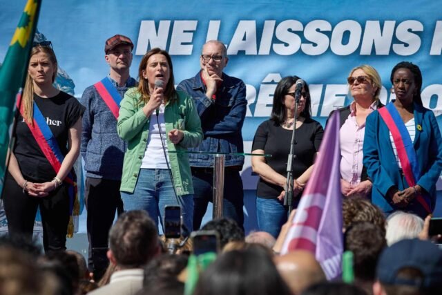 V Kongresu elektrivistů je pozadí falešného napětí mořských smutků, diskuse o vnitřní demokracii

